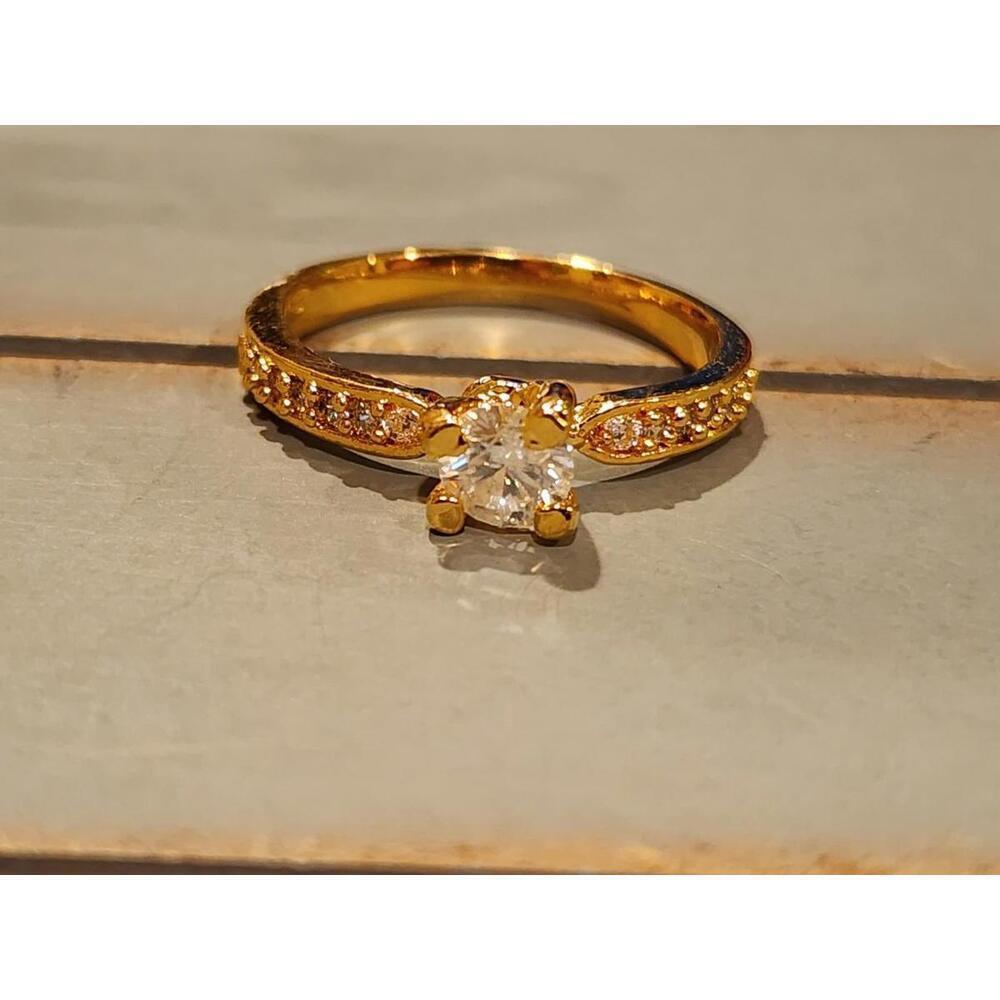 925 silver , 1.73 carat moissanite ring size 8.5